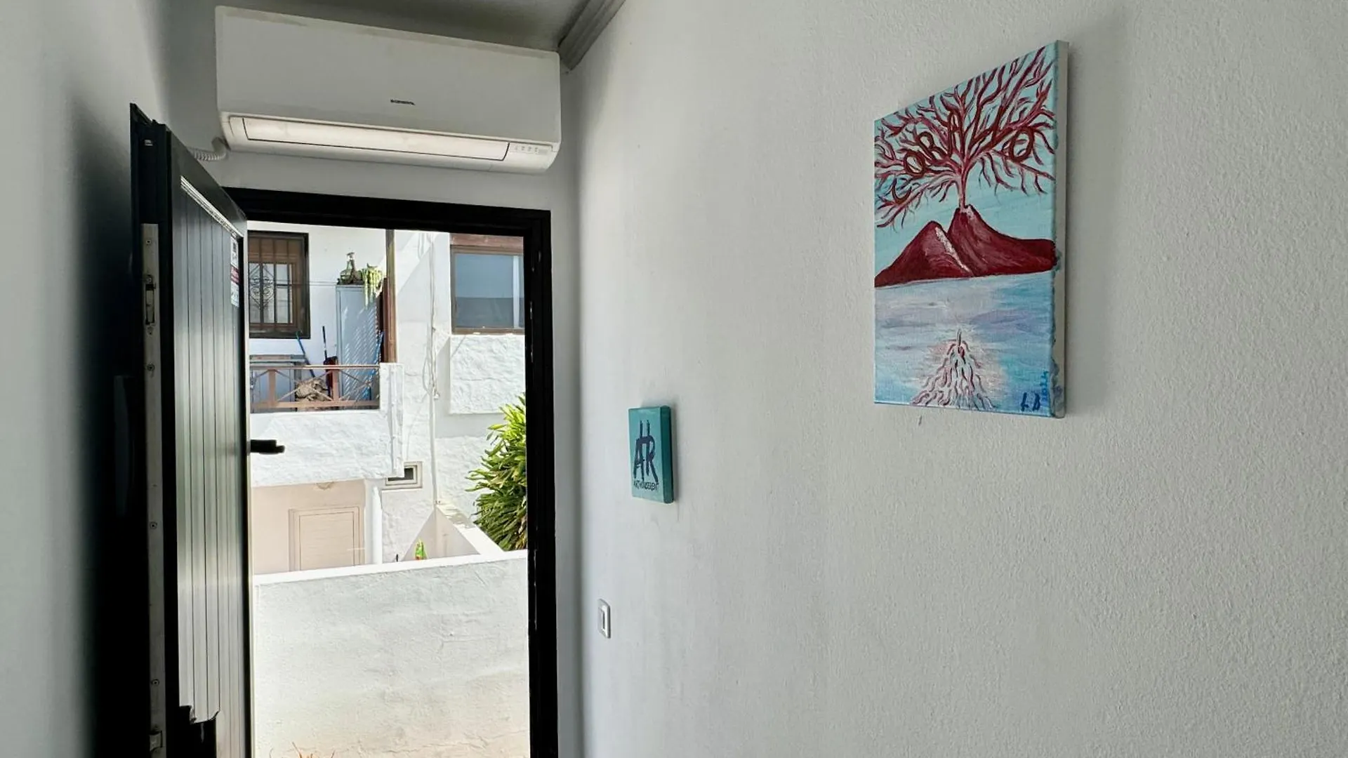 Corallo Artdesign 100 M From The Beach Puerto del Carmen  0*, Puerto del Carmen (Lanzarote) Spanien